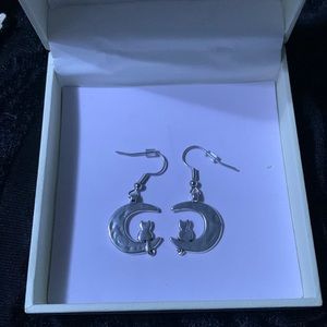 Cat moon earrings